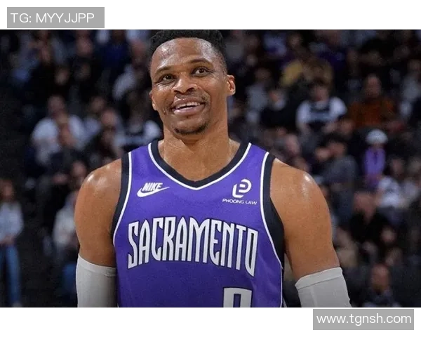 威少赛后为主场点亮光束 国王首战胜利开启新赛季篇章